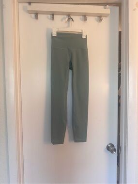 Lululemon Light Sage Active leggings